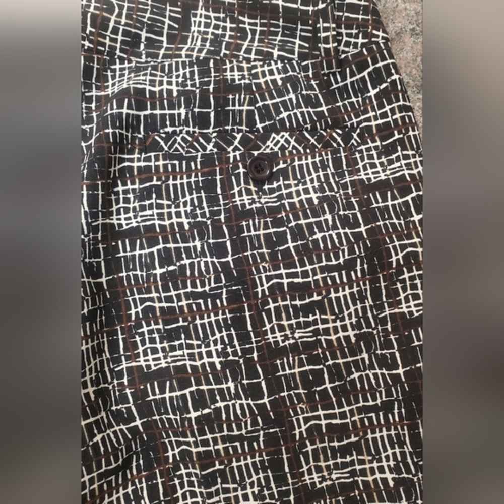 SPORT HALEY golf size 2 womens brown/black striped straight shorts with pockets - Picture 8 of 10